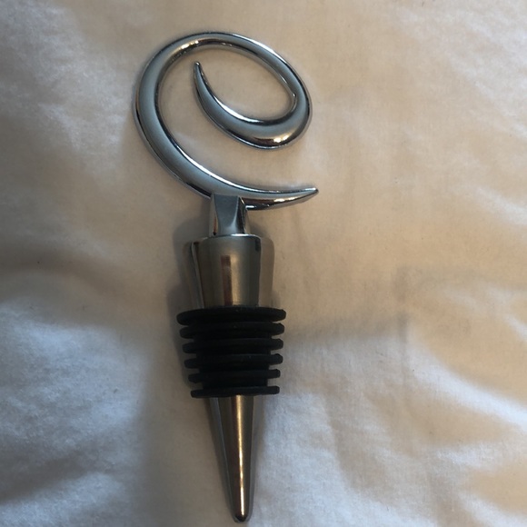 Wine stoppers 🍷 x3 - Picture 4 of 5